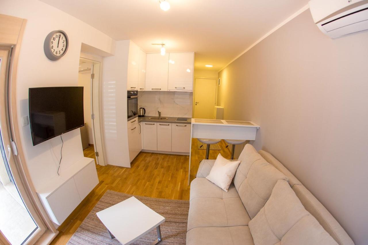 Central Budva Apartment C15 Екстер'єр фото